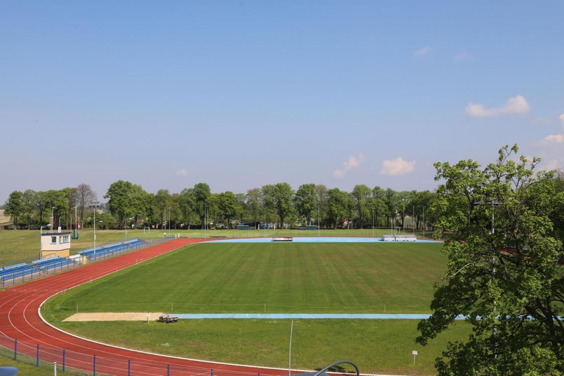 Hotel Sportowy Wolsztyn Εξωτερικό φωτογραφία